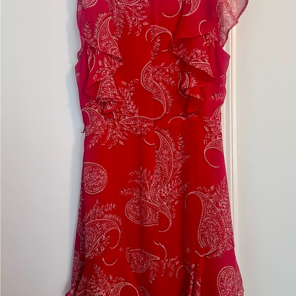 Tommy Hilfiger sleeveless red paisley summer dress size 12. EUC - Picture 2 of 7